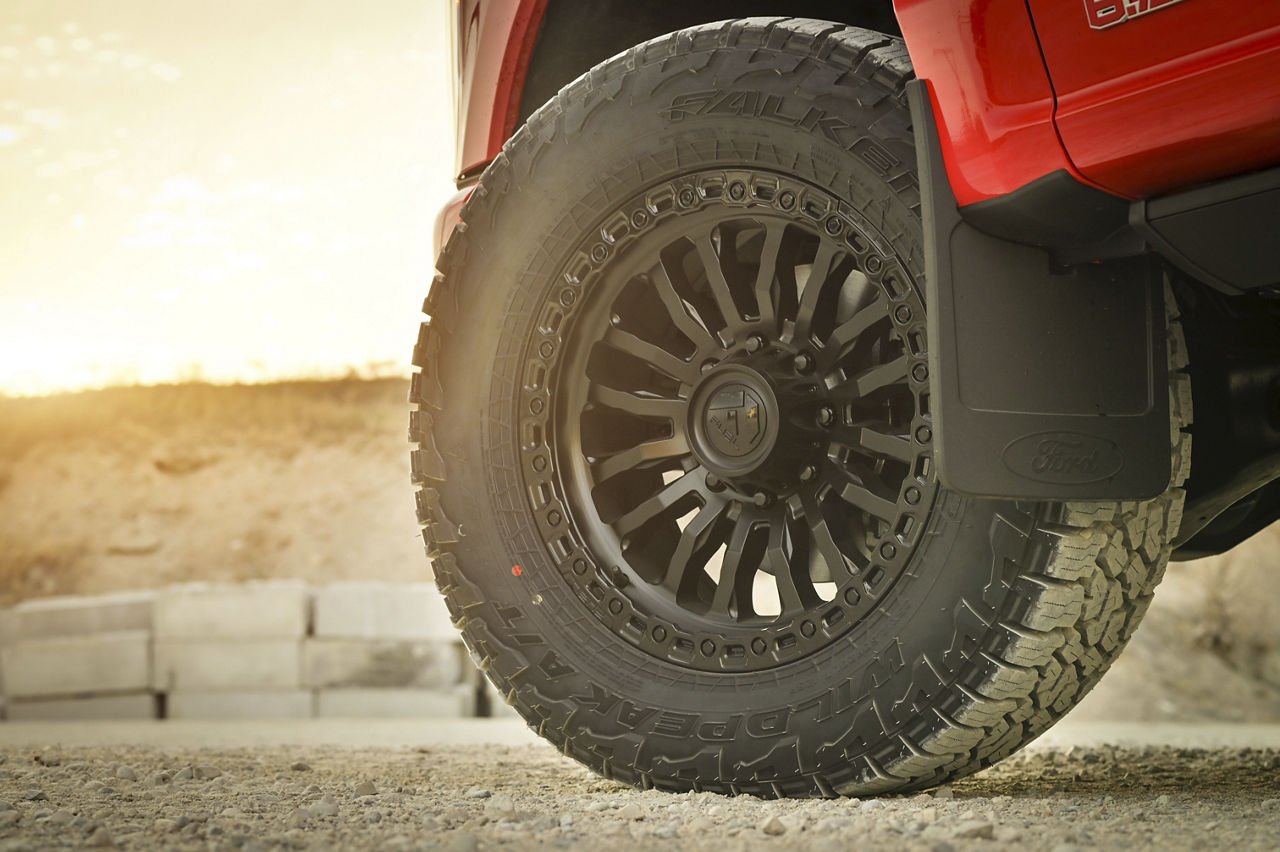 2022 Ford F350 - Fuel RINCON - Black | Wheel Pros
